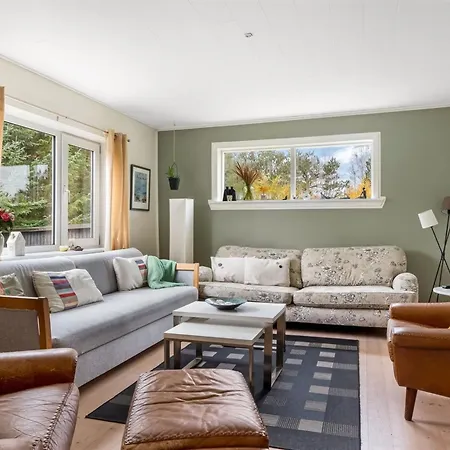 Paule - 1-3km From The Sea By Interhome *