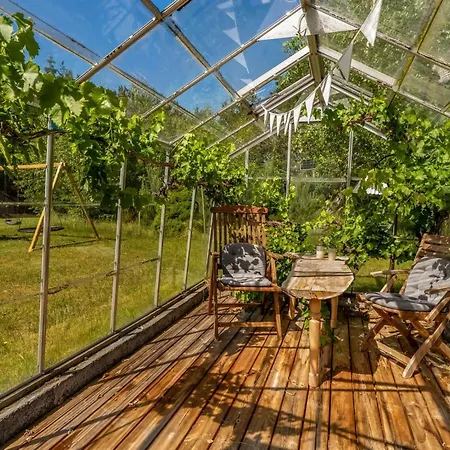 Paule - 1-3km From The Sea By Interhome