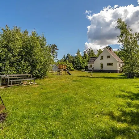 Paule - 1-3km From The Sea By Interhome